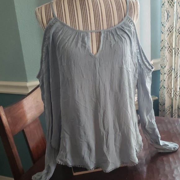 Aeropostale women's blouse sz. M - Picture 2 of 7